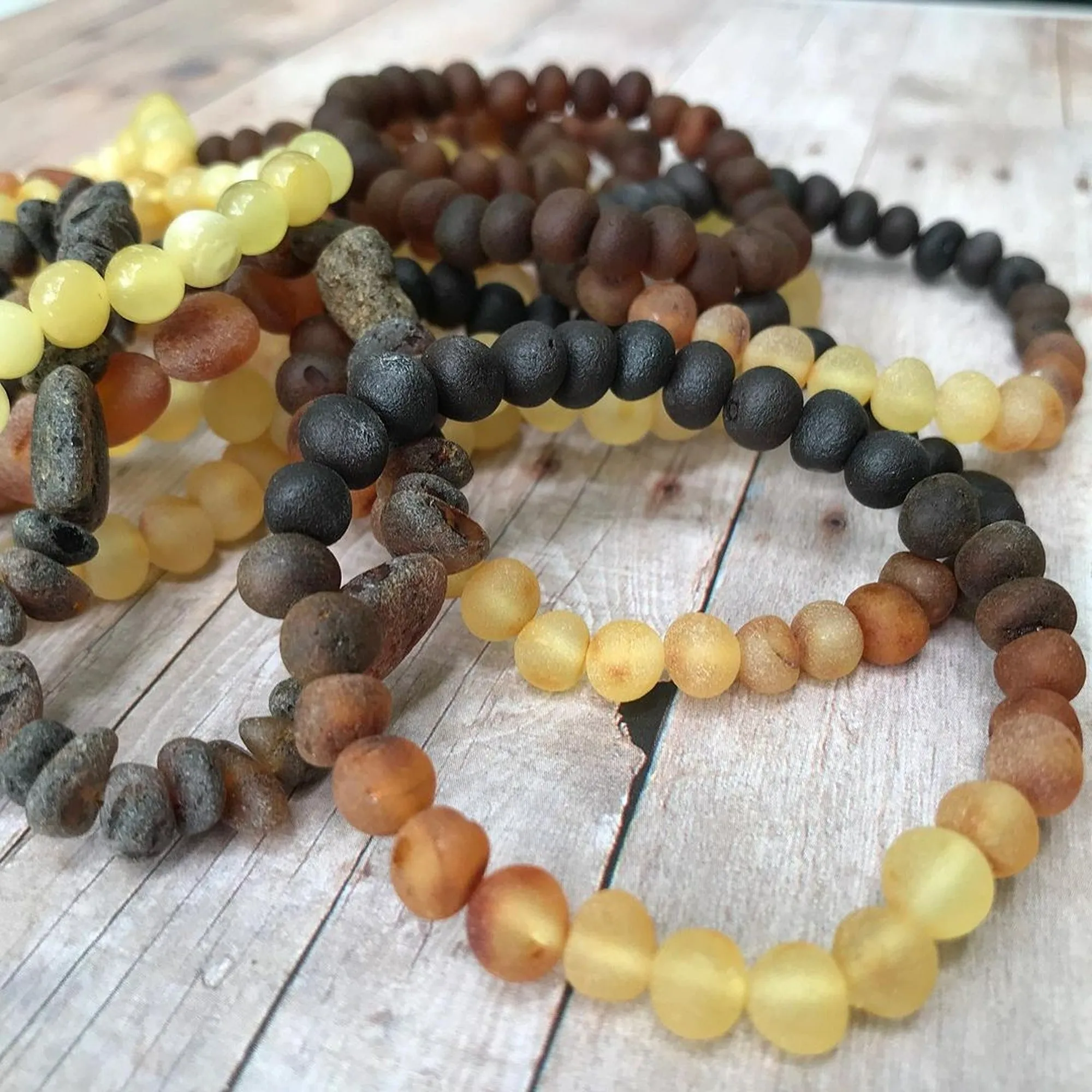 Adults | Raw Ombre Baltic Amber Bracelet