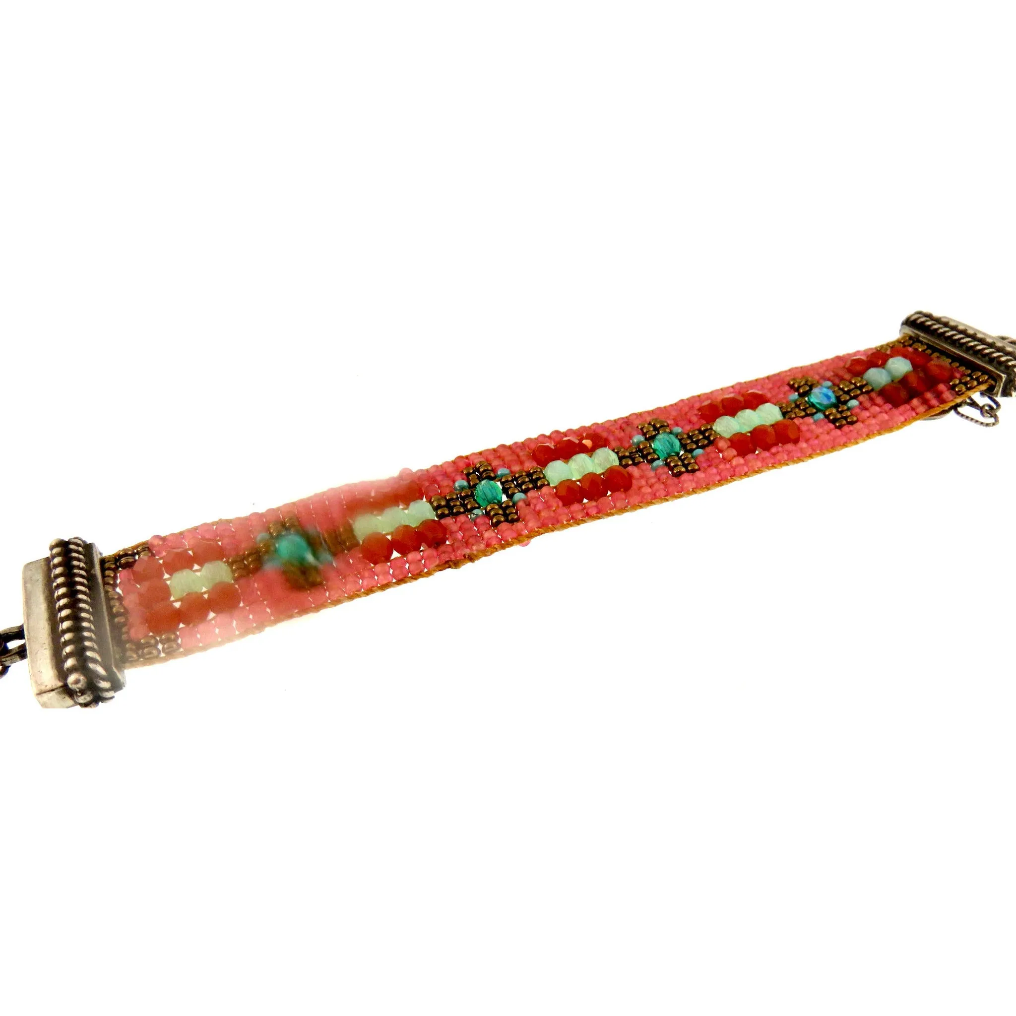 Chili Rose Melon Delight with Pacific Opal Accents