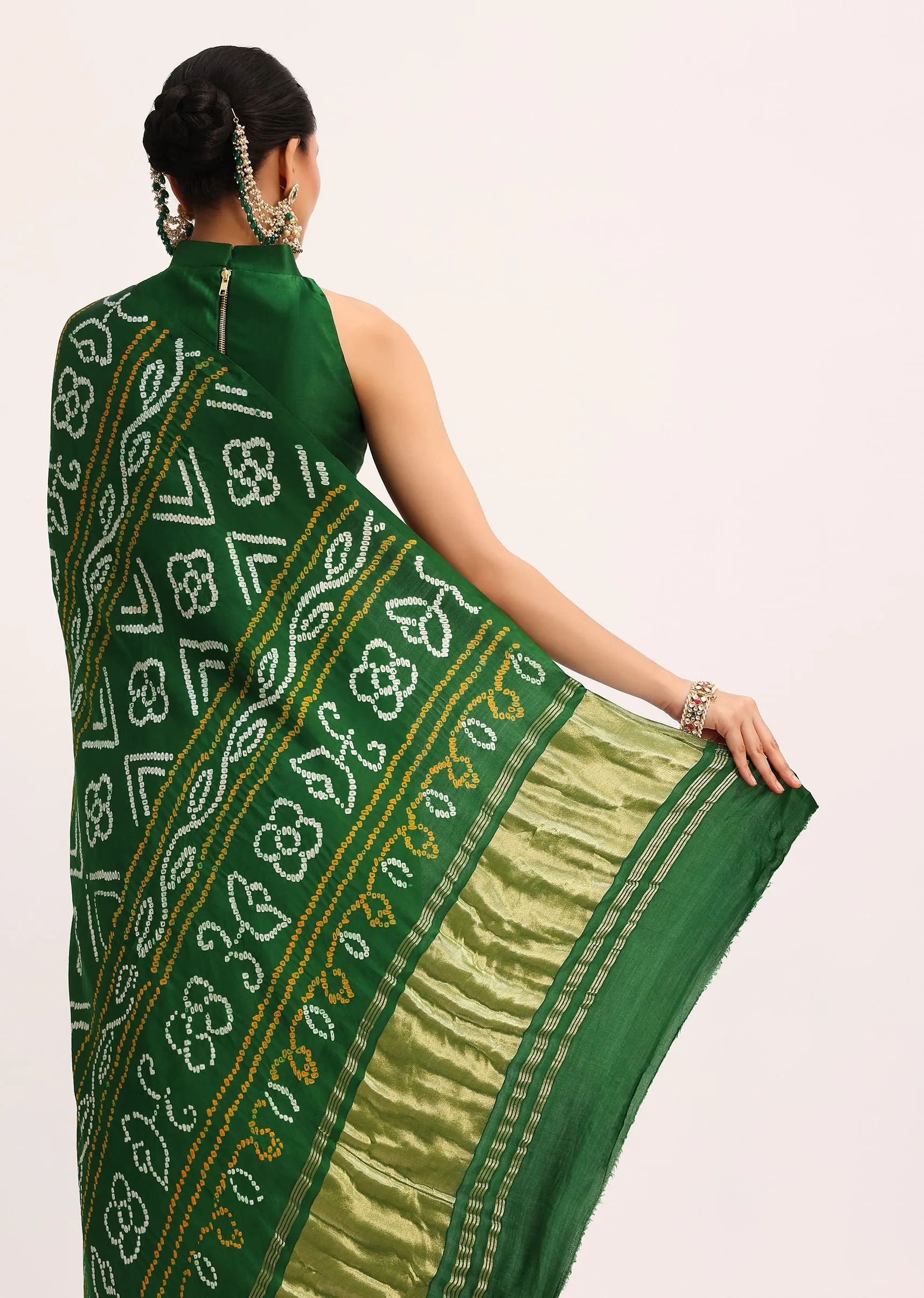 Green Satin Bandhani Tie Dye Saree With Unstitched Blouse