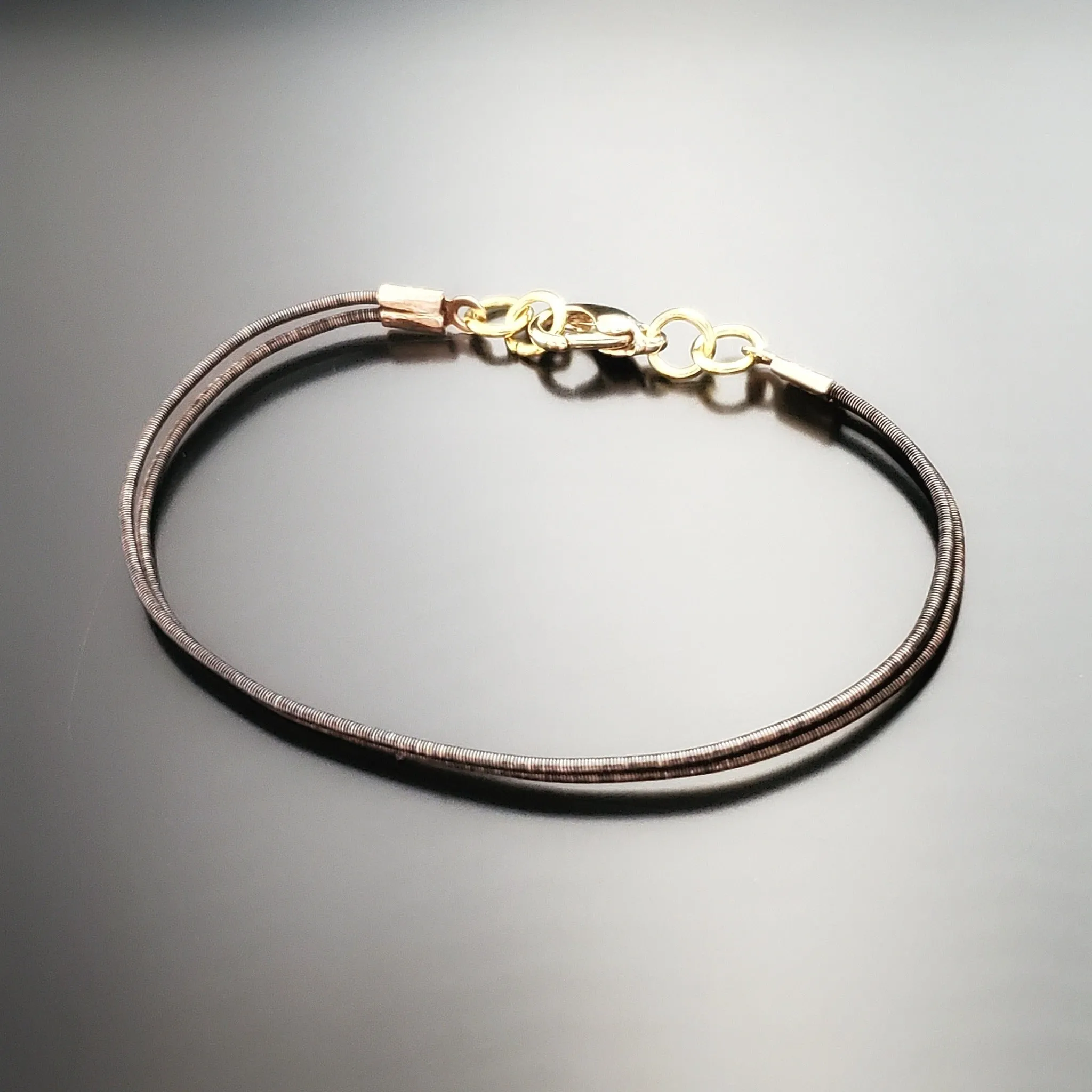 Harp String Clasp Style Bracelet
