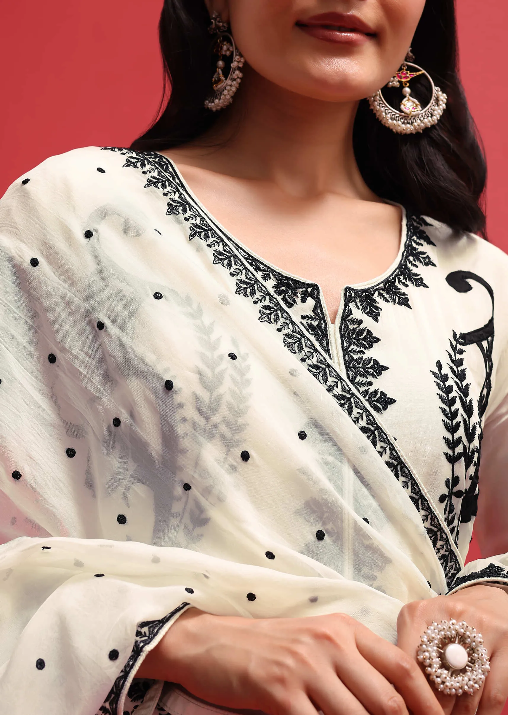 Ivory Organza Kurta Pant Set With Patch Work