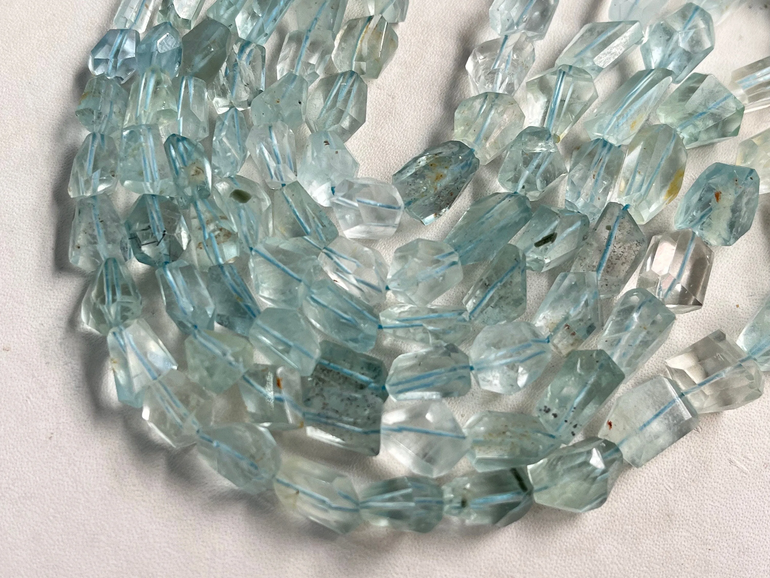 Natural Aquamarine faceted Tumble Shape Beads
