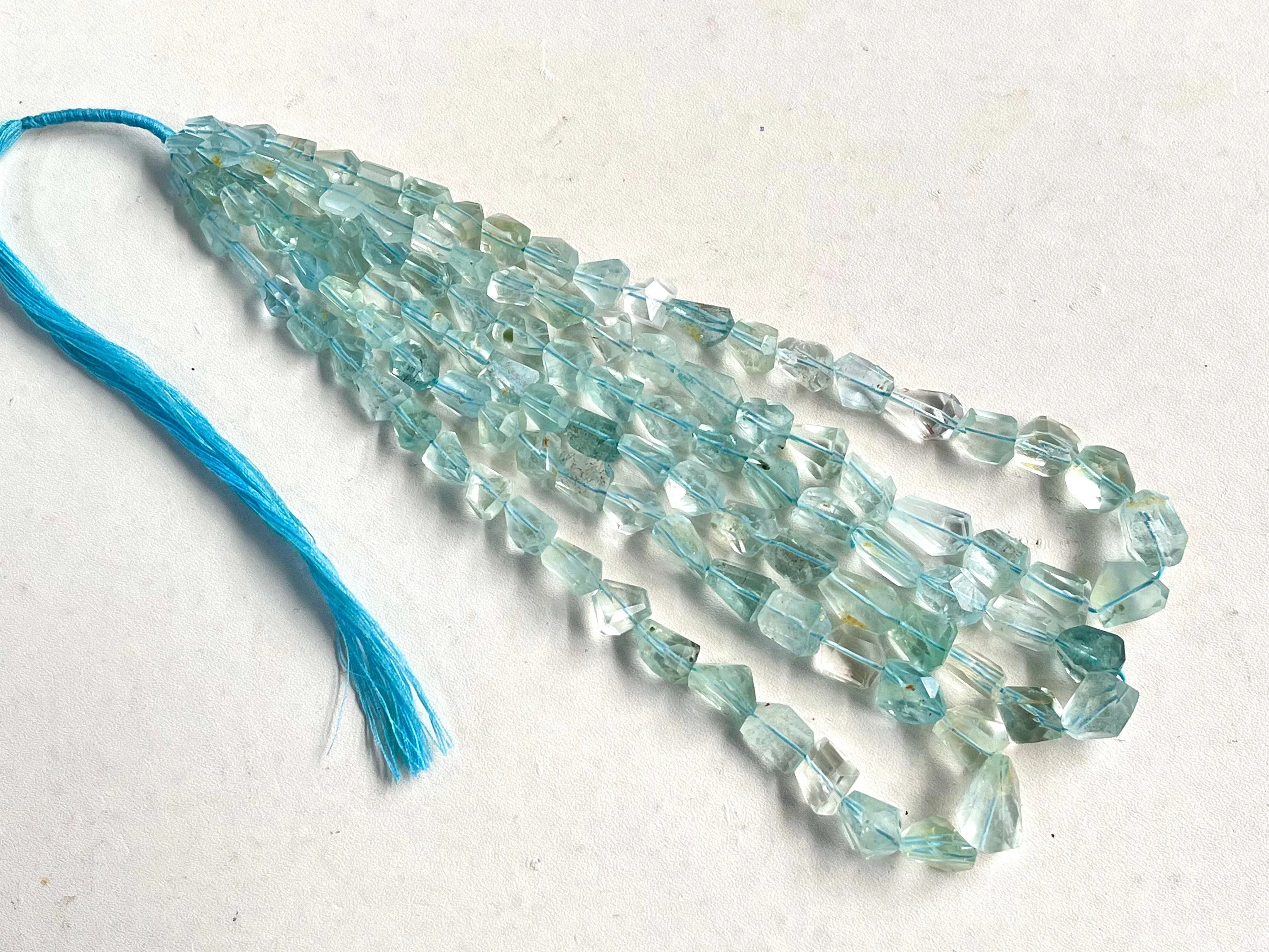 Natural Aquamarine faceted Tumble Shape Beads