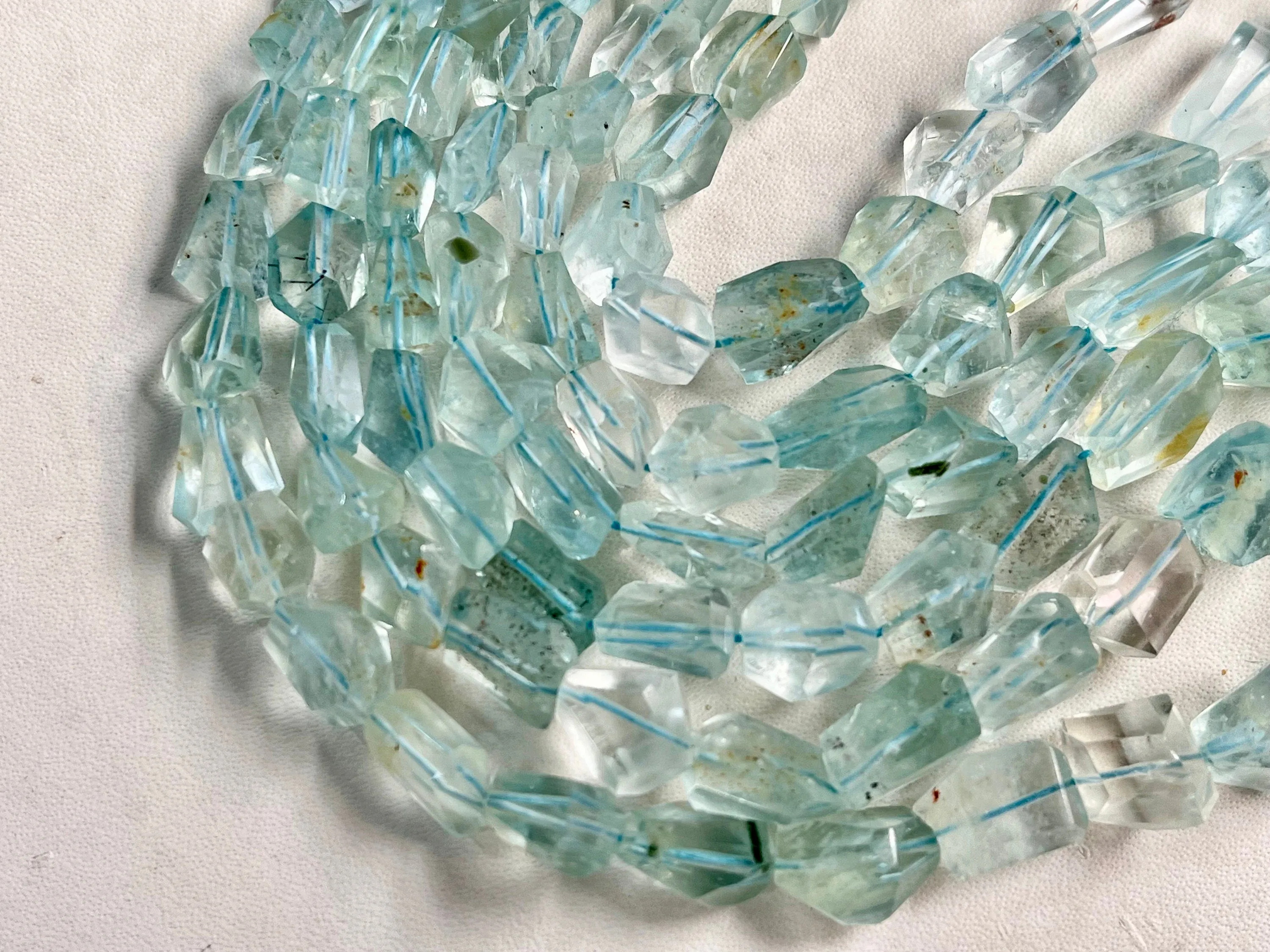 Natural Aquamarine faceted Tumble Shape Beads