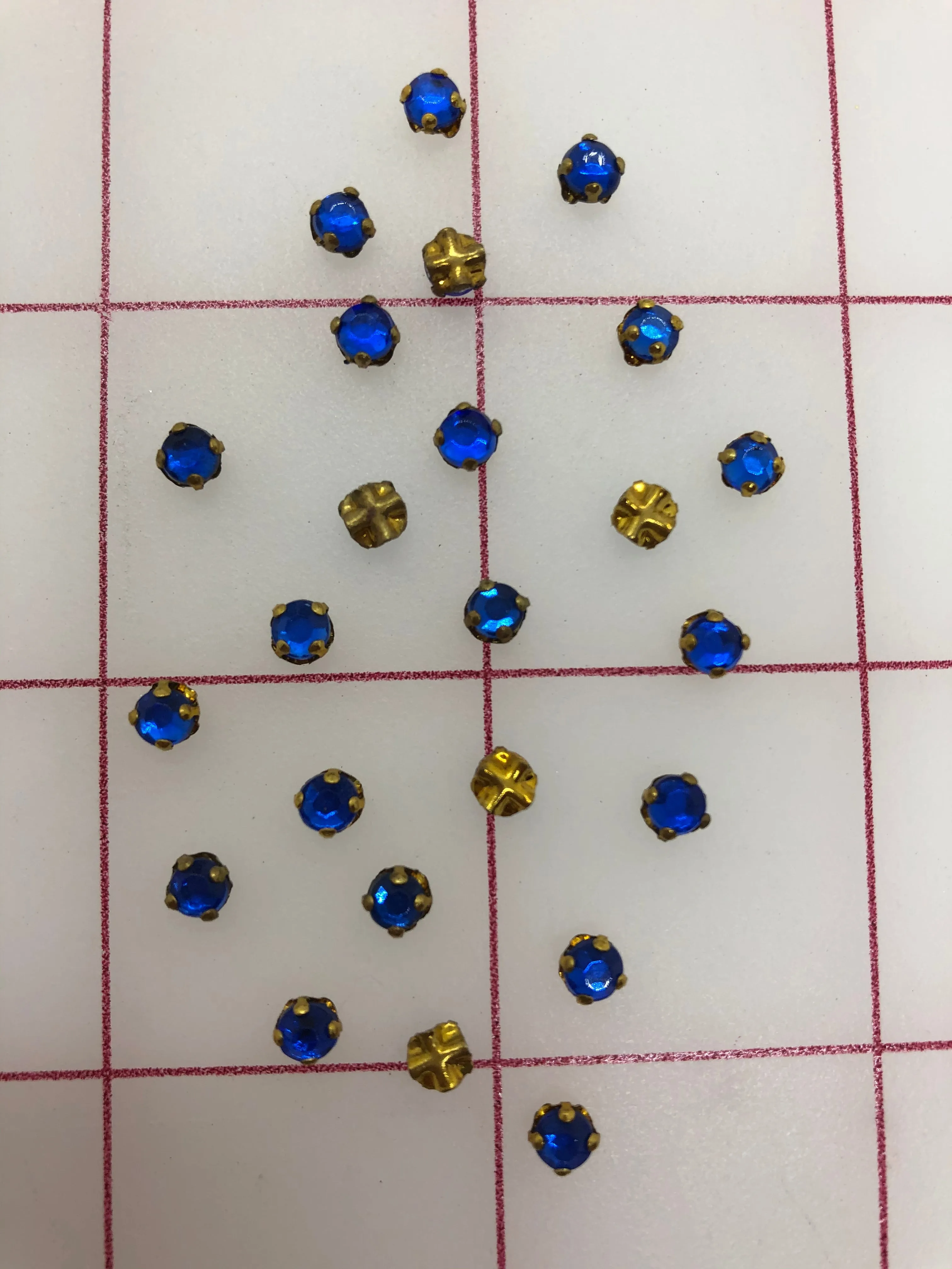 Rhinestones - 16ss  Vintage Swarovski Rose Montees in Gold Settings Sapphire 24pc-Pack