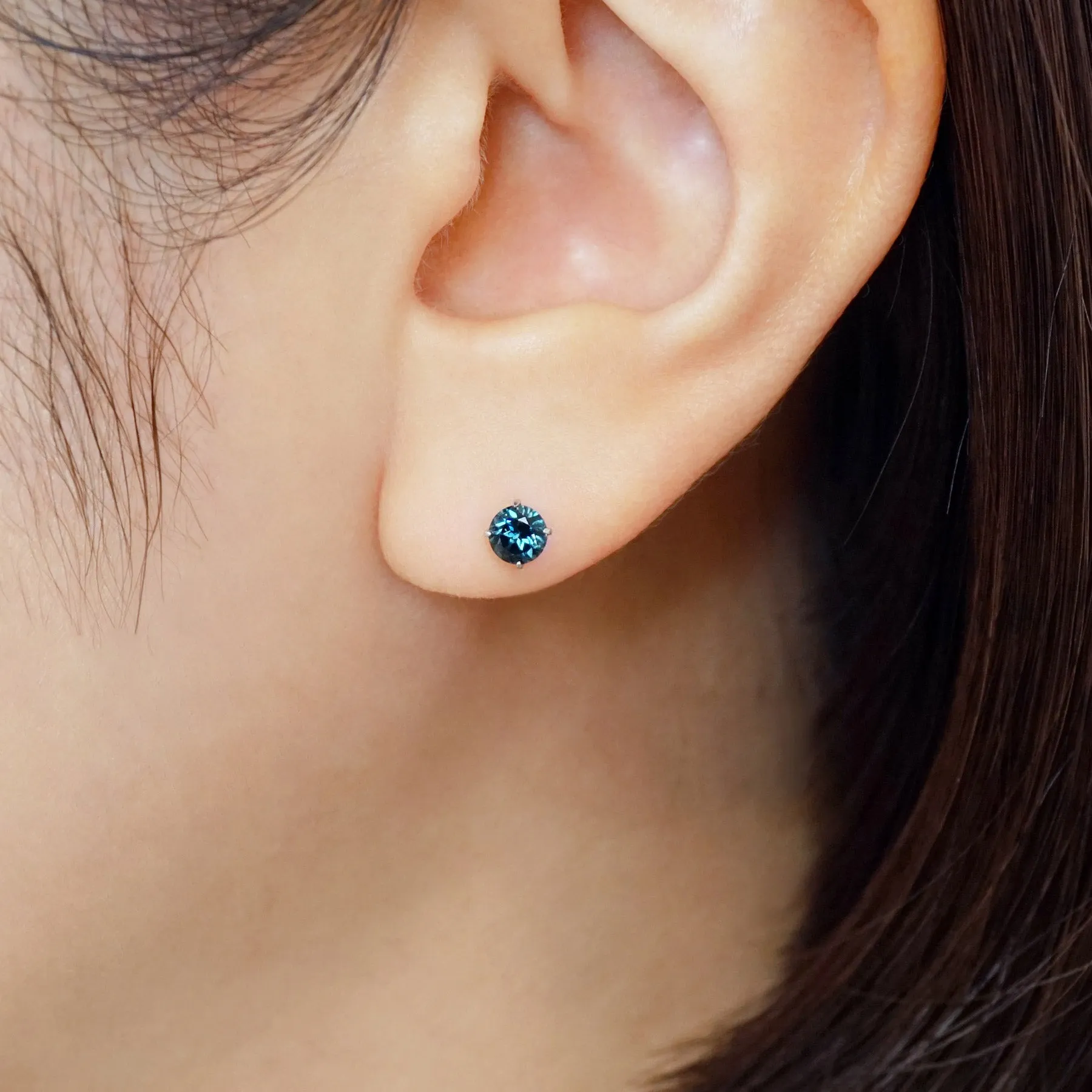 [Second Earrings] Platinum London Blue Topaz Earrings
