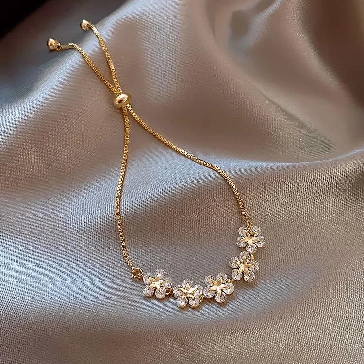 Women Luxury Flower Zircon Adjustable Bracelet