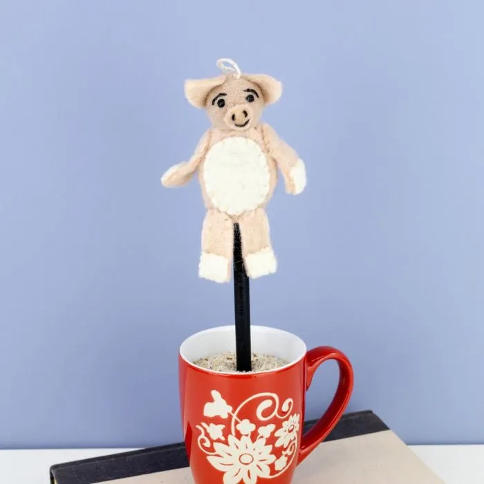 Woolie Pig Finger Puppet